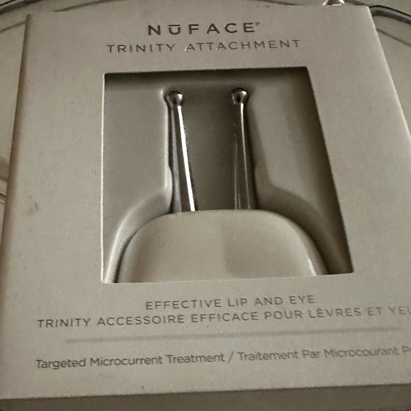 NuFace: Trinity ELE Attachment - Picture 2 of 4